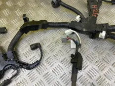 Проводка двигателя Toyota Rav 4 (XA50) (2018-н.в.) 2021 8212142T60 ВНЕДОРОЖНИК 2.5 I A25AFXS