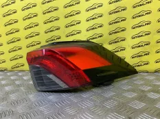 Фонарь задний правый Toyota Rav 4 (XA50) (2018-н.в.) 2021 8155042230 ВНЕДОРОЖНИК 2.5 I A25AFXS