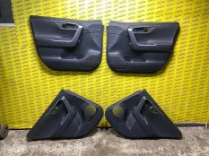 Обшивка двери (дверная карта) комплект Toyota Rav 4 (XA50) (2018-н.в.) 2021 6762042D30C2 ВНЕДОРОЖНИК 2.5 I A25AFXS