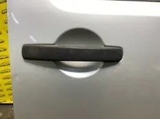 Ручка двери наружная передняя правая Nissan Navara (D40) 2004-2015 2012 80640EB100 ПИКАП 2.5 D YD25DDTI