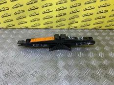 Домкрат Nissan Pathfinder (R51M) 2004-2013 2005 99550EB300 2.5 D YD25DDTI