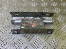 Петля борта Nissan Navara (D40) 2004-2015 2012 93470EA800 ПИКАП 2.5 D YD25DDTI