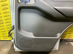 Обшивка двери задняя правая Nissan Pathfinder (R51M) 2004-2013 2008 829005X60A ВНЕДОРОЖНИК 2.5 D YD25DDTI
