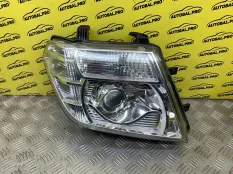 Фара правая Nissan Pathfinder (R51M) 2004-2013 2011 260105X00A ВНЕДОРОЖНИК 2.5 D YD25DDTI