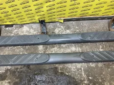 Подножка Nissan Navara (D40) 2004-2015 2010 96100EB10A ПИКАП 2.5 D YD25DDTI