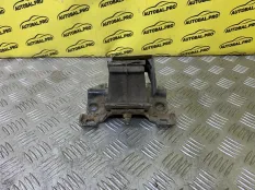 Подушка крепления двигателя Nissan Navara (D40) 2004-2015 2012 11220EB300 ПИКАП 2.5 D YD25DDTI, левая