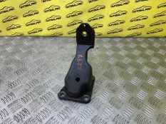 Кронштейн двигателя Nissan Pathfinder (R51M) 2004-2013 2005 11233EB305 2.5 D YD25DDTI, левый