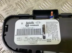 Подушка безопасности боковая (в сиденье) Nissan Pathfinder (R51M) 2004-2013 2011 985H0JD00A ВНЕДОРОЖНИК 2.5 D YD25DDTI, правая