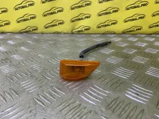 Повторитель поворота в крыло Ford Ranger III (2011-2023) 2011 1897056 ПИКАП 2.2 D, передний правый