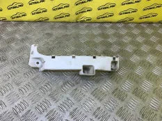 Кронштейн переднего бампера левый Ford Ranger III (2011-2023) 2011 AB3917A870AC ПИКАП 2.2 D