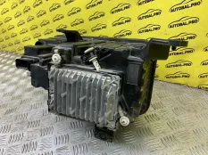 Фара правая Zeekr 001 (2021-2024) 2022 8892470494