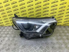 Фара правая Toyota Rav 4 (CA40) (2012-2019) 2015 8113042660 2.0 D 2WW