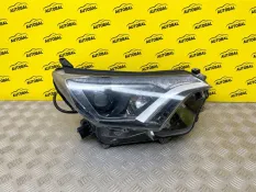 Фара правая Toyota Rav 4 (CA40) (2012-2019) 2015 8113042660 2.0 D 2WW