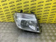 Фара правая Nissan Navara (D40) 2004-2015 2012 260105X00B ПИКАП 2.5 D YD25DDTI