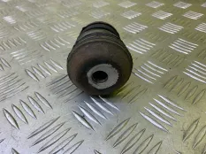 Подушка кабины Nissan Navara (D40) 2004-2015 2012 95510EB302 ПИКАП 2.5 D YD25DDTI