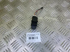 Кнопка центрального замка Nissan Navara (D40) 2004-2015 2012 25210EB300 ПИКАП 2.5 D YD25DDTI