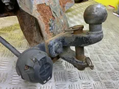Прицепное устройство (фаркоп) Nissan Pathfinder (R51M) 2004-2013 2011 E1170EB3MA ВНЕДОРОЖНИК 2.5 D YD25DDTI