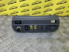 Блок кнопок Toyota Hilux (2005-2015) 2013 554490K070 ПИКАП 3.0 D 1KDFTV