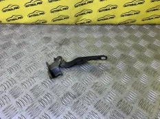 Петля капота правая Toyota Hilux (2005-2015) 2013 534100K020 ПИКАП 3.0 D 1KDFTV