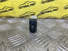 Кнопка корректора фар Mitsubishi L200 (2006-2015) 2010 MR506482 ПИКАП 2.5 D 4D56