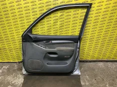 Обшивка двери передняя правая Toyota Land Cruiser Prado 120 (2002-2009) 2004 676106A020 ВНЕДОРОЖНИК 3.0 D