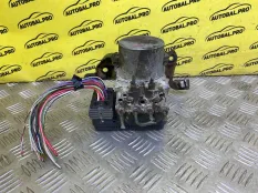 Блок ABS Toyota Hilux (2005-2015) 2013 8954171121 ПИКАП 3.0 D 1KDFTV