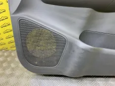 Обшивка двери передняя правая Toyota Hilux (2005-2015) 2013 676110K010 ПИКАП 3.0 D 1KDFTV