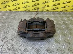 Суппорт передний левый Toyota Hilux (2005-2015) 2013 4775071010 ПИКАП 3.0 D 1KDFTV