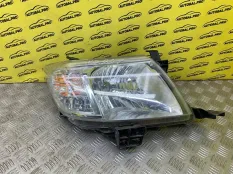 Фара правая Toyota Hilux (2005-2015) 2013 811100K420 ПИКАП 3.0 D 1KDFTV