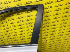 Молдинг двери передней левой Toyota Rav 4 (CA40) (2012-2019) 2015 7575642010 2.0 D 2WW