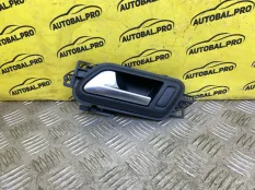 Ручка двери внутренняя задняя левая Volkswagen Amarok (2010-2016) 2012 2H0837113D 2.0 D CDCA