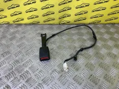 Ответная часть ремня безопасности Toyota Rav 4 (CA40) (2012-2019) 2015 7323042210 2.0 D 2WW