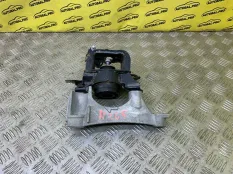 Подушка крепления двигателя Toyota Rav 4 (CA40) (2012-2019) 2015 1230526110 2.0 D 2WW