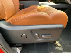 Салон (комплект сидений) Toyota Tundra II (2006-2022) 2017 BN ПИКАП 5.7 I 3URFE