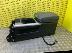 Подлокотник Dodge RAM IV (2008-2019) 2018 68202506AA ПИКАП 5.7 I EZH