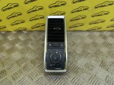 Дефлектор обдува салона Dodge RAM IV (2008-2019) 2018 P68269912AA ПИКАП 5.7 I EZH