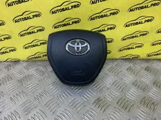 Подушка безопасности водителя Toyota Rav 4 (CA40) (2012-2019) 2015 4513042201 2.0 D 2WW