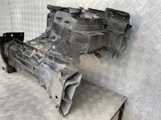 Лонжерон правый Land Rover Freelander II (2006-2014) 2012 LR012999 ВНЕДОРОЖНИК 2.2 D 224DT