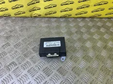 Блок управления полным приводом Toyota Tundra II (2006-2022) 2014 895330C040 ПИКАП 5.7 I 3URFE