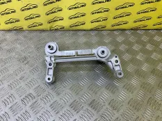 Кронштейн компрессора кондиционера Zeekr 007 2024 8893171327