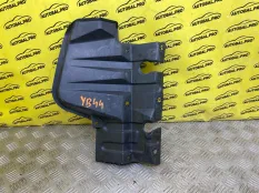 Дефлектор радиатора Toyota Tundra II (2006-2022) 2014 532940C030 ПИКАП 5.7 I 3URFE, левый