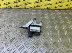 Блок управления форсунками Toyota Tundra II (2006-2022) 2014 8956034022 ПИКАП 5.7 I 3URFE
