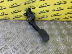 Педаль газа Toyota Tundra II (2006-2022) 2014 781100C012 ПИКАП 5.7 I 3URFE