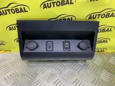 Разъем AUX / USB Toyota Tundra II (2006-2022) 2017 554340C030 ПИКАП 5.7 I 3URFE