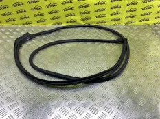 Уплотнитель двери передней правой Toyota Rav 4 (CA40) (2012-2019) 2015 6786142090 2.0 D 2WW