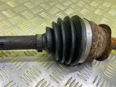 Полуось передняя правая (приводной вал, ШРУС) Nissan Navara (D40) 2004-2015 2007 39100EB300 ПИКАП 2.5 D YD25DDTI