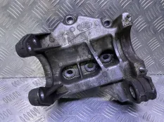 Кронштейн Land Rover Freelander II (2006-2014) 2012 6G9N4H473CE ВНЕДОРОЖНИК 2.2 D 224DT