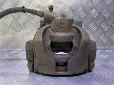 Суппорт передний правый Land Rover Freelander II (2006-2014) 2012 LR015386 ВНЕДОРОЖНИК 2.2 D 224DT