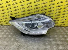 Фара правая Mitsubishi L200 (2015-2022) 2015 8301C740 ПИКАП 2.4 D 4N15