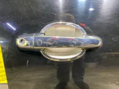 Ручка двери наружная передняя правая Mitsubishi L200 (2015-2022) 2015 5716A589 ПИКАП 2.4 D 4N15